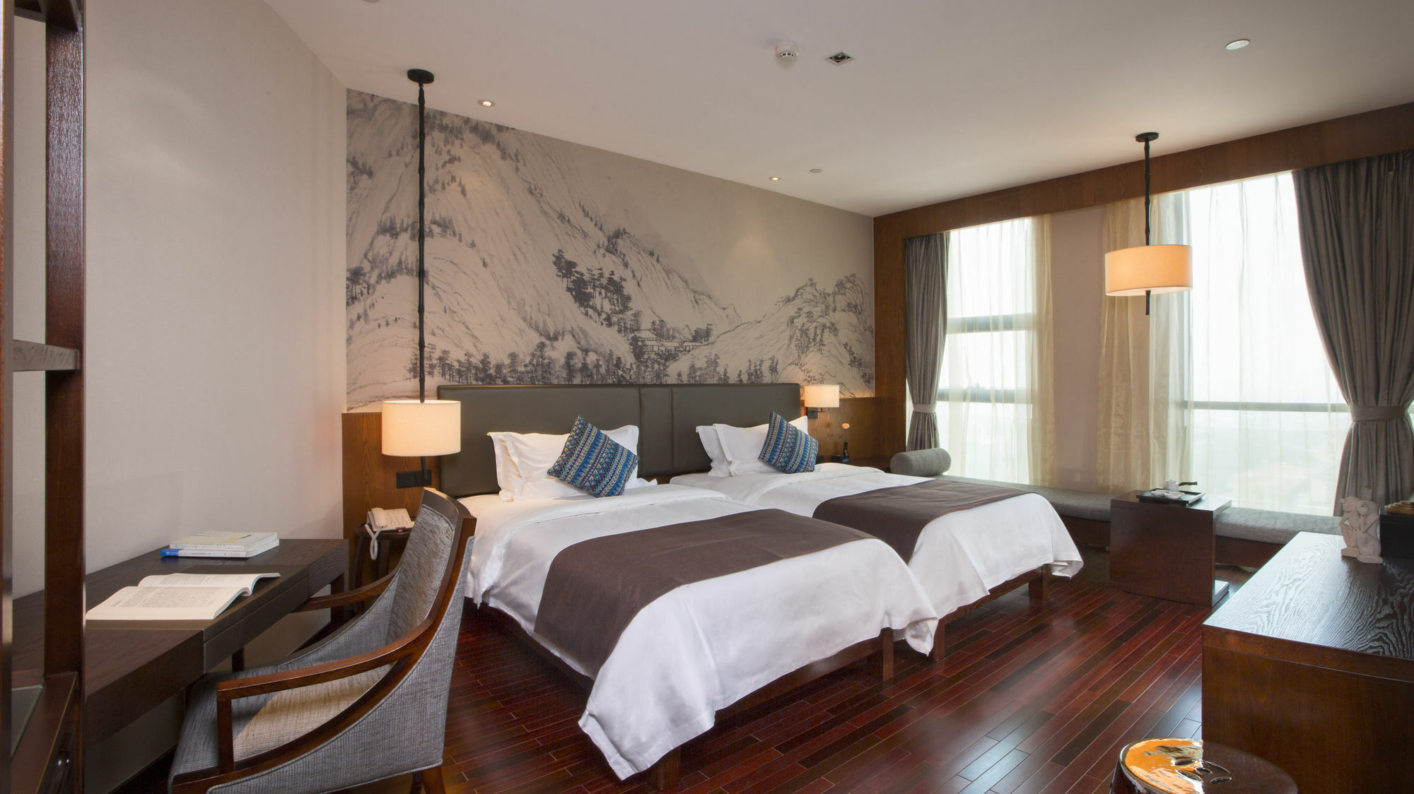 Ssaw Boutique Hotel Delan Mogan Mountain Deqing Dış mekan fotoğraf